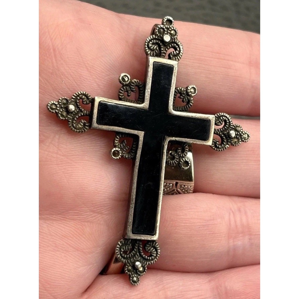 VTG Large Sterling Silver Black Onyx Inlay Cross Marcasite Pendant Filigree READ